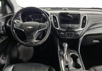 Подержанный автомобиль Chevrolet Equinox 2019 года (12 фото)
