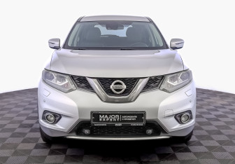 Подержанный автомобиль Nissan X-Trail 2018 года (2 фото)