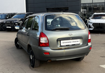 Подержанный автомобиль LADA (ВАЗ) Kalina Hatchback 2010 года (7 фото)