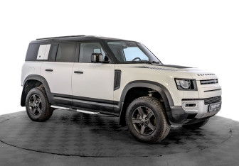 Подержанный автомобиль Land Rover Defender Suv 2020 года (3 фото)