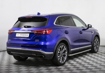 Подержанный автомобиль Hongqi HS5 2021 года (5 фото)