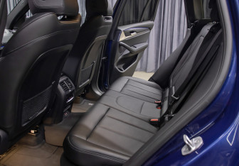 Подержанный автомобиль BMW X3 2022 года (13 фото)