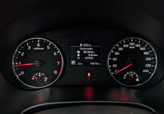 Подержанный автомобиль Kia Seltos 2021 года (13 фото)