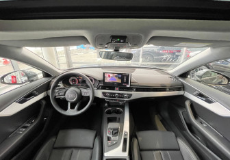 Новый Audi A4 Sedan 2024 (9 фото)