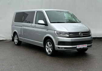 Подержанный автомобиль Volkswagen Multivan 2017 года (3 фото)