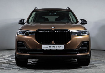 Подержанный автомобиль BMW X7 2019 года (2 фото)