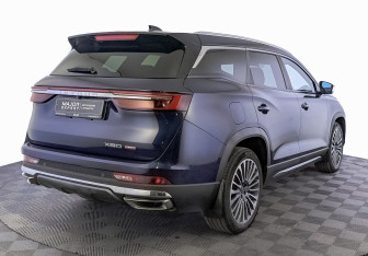 Подержанный автомобиль Jetour X90 2023 года (5 фото)