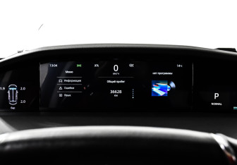 Подержанный автомобиль Changan UNI-K 2024 года (10 фото)