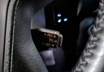 Подержанный автомобиль Toyota Land Cruiser Prado 2021 года (28 фото)