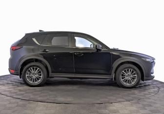 Подержанный автомобиль Mazda CX-5 2017 года (4 фото)