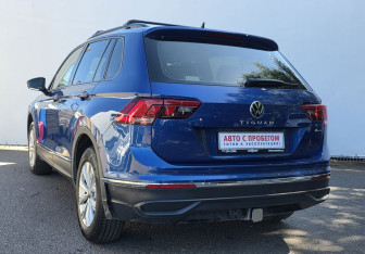 Подержанный автомобиль Volkswagen Tiguan 2021 года (7 фото)