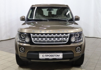 Подержанный автомобиль Land Rover Discovery 2014 года (2 фото)