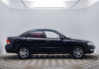 Подержанный автомобиль Nissan Almera Sedan 2012 года (4 фото)