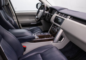Подержанный автомобиль Land Rover Range Rover 2016 года (9 фото)