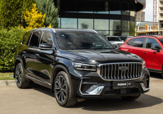 Подержанный автомобиль Geely Monjaro 2026 года (2 фото)