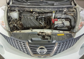 Подержанный автомобиль Nissan Juke 2014 года (15 фото)