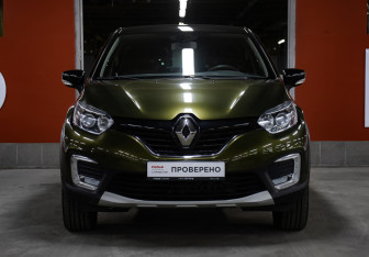 Подержанный автомобиль Renault Kaptur 2017 года (2 фото)