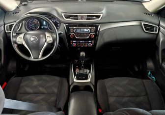 Подержанный автомобиль Nissan X-Trail 2016 года (9 фото)