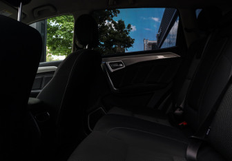 Подержанный автомобиль Geely Emgrand X7 2019 года (8 фото)