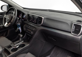 Подержанный автомобиль Kia Sportage 2020 года (13 фото)