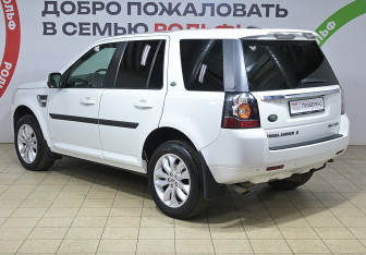 Подержанный автомобиль Land Rover Freelander 2012 года (6 фото)
