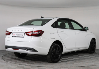 Подержанный автомобиль LADA (ВАЗ) Vesta Sedan 2024 года (5 фото)