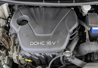 Подержанный автомобиль Kia Ceed Hatchback 2014 года (9 фото)