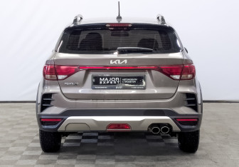 Подержанный автомобиль Kia Rio Hatchback 2021 года (6 фото)