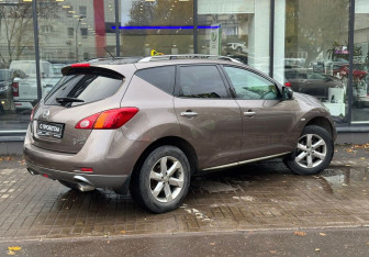 Подержанный автомобиль Nissan Murano Suv 2012 года (8 фото)