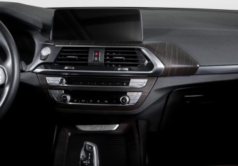 Подержанный автомобиль BMW X3 2021 года (13 фото)