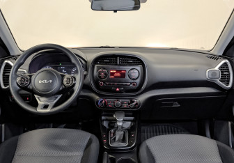 Подержанный автомобиль Kia Soul 2022 года (14 фото)