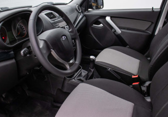 Подержанный автомобиль LADA (ВАЗ) Kalina Wagon 2018 года (10 фото)