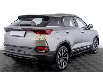 Новый FAW Bestune T77 2024 (2 фото)