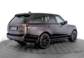 Подержанный автомобиль Land Rover Range Rover 2018 года (5 фото)