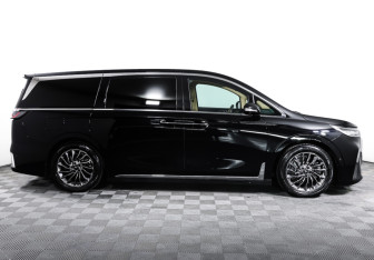 Подержанный автомобиль Voyah Dream 2023 года (4 фото)