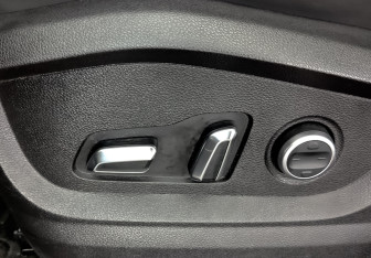 Подержанный автомобиль Exeed LX 2022 года (28 фото)