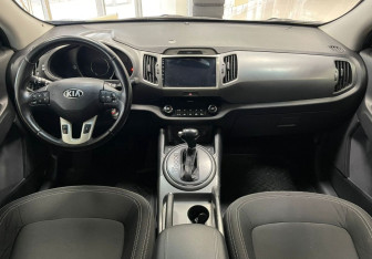 Подержанный автомобиль Kia Sportage 2013 года (11 фото)