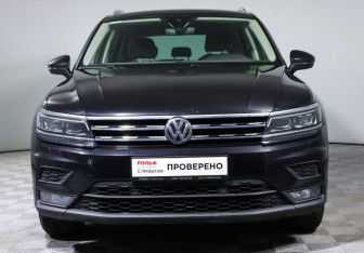 Подержанный автомобиль Volkswagen Tiguan 2018 года (2 фото)