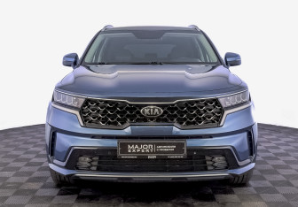 Подержанный автомобиль Kia Sorento 2021 года (2 фото)