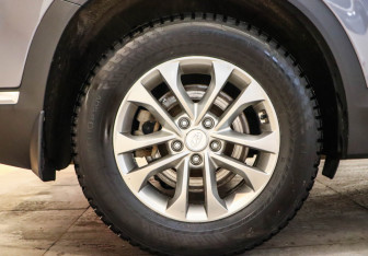 Подержанный автомобиль Hyundai Santa Fe 2021 года (24 фото)