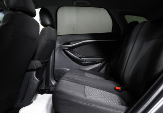 Подержанный автомобиль LADA (ВАЗ) Vesta Wagon 2019 года (12 фото)