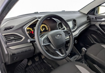 Подержанный автомобиль LADA (ВАЗ) Vesta Sedan 2024 года (16 фото)