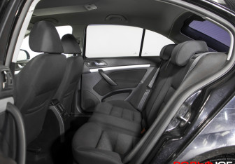 Подержанный автомобиль Skoda Octavia Liftback 2011 года (9 фото)