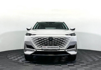Подержанный автомобиль Changan UNI-K 2023 года (2 фото)
