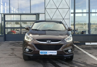 Подержанный автомобиль Hyundai ix35 2014 года (2 фото)