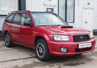Подержанный автомобиль Subaru Forester Suv 2005 года (3 фото)