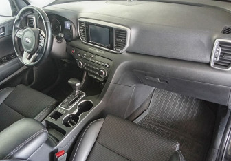 Подержанный автомобиль Kia Sportage 2019 года (11 фото)