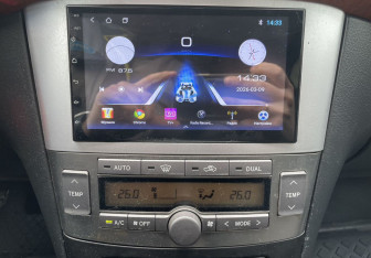 Подержанный автомобиль Toyota Avensis Sedan 2007 года (14 фото)