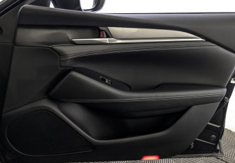 Подержанный автомобиль Mazda 6 Sedan 2020 года (25 фото)