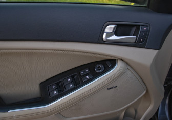 Подержанный автомобиль Kia Optima Sedan 2015 года (14 фото)